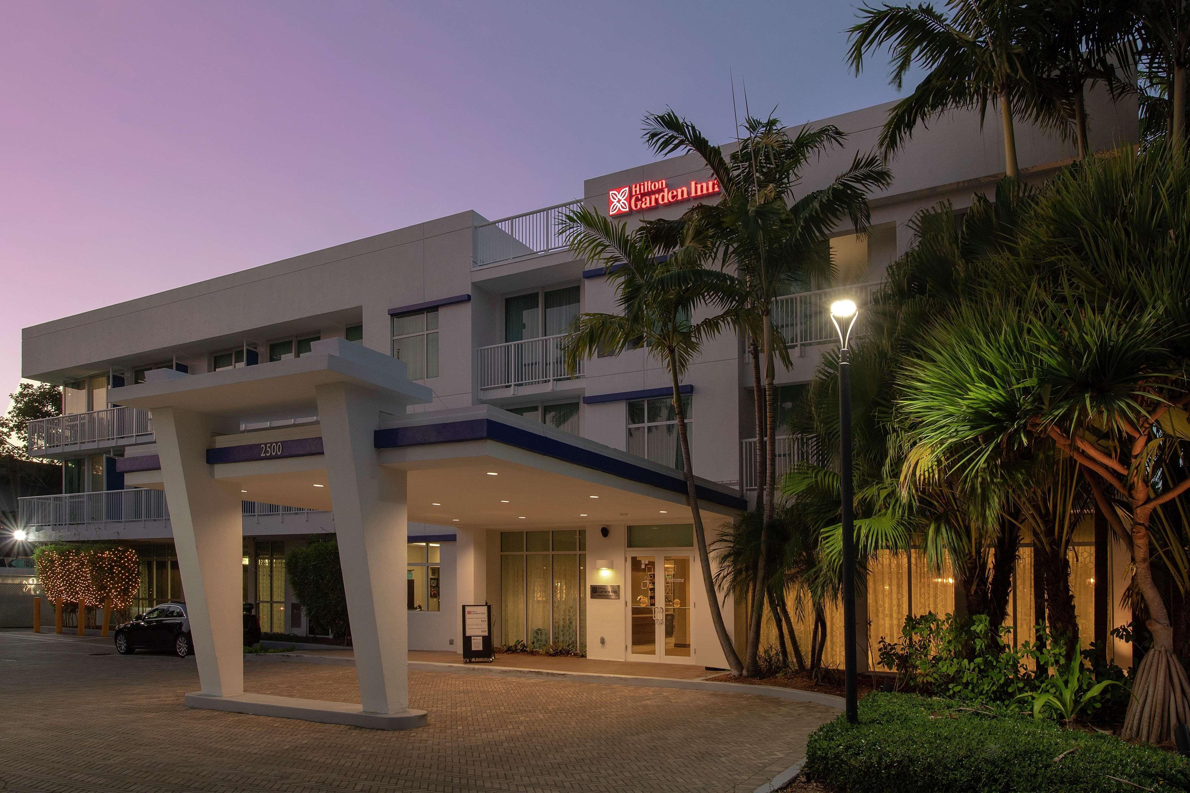 Hilton Garden Inn Miami Brickell South Exterior foto